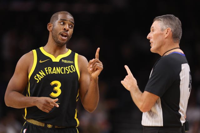 Chris Paul’s Dramatic Exit: An Unexpected Twist in the Golden State Warriors Game